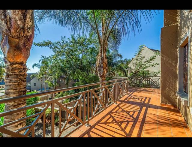 4 BEDROOM HOUSE FOR SALE IN BEDFORDVIEW